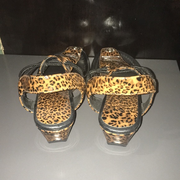 Leopard Sandals - Picture 5 of 5